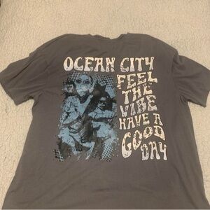 Ocean City Graphic Tee - Gray